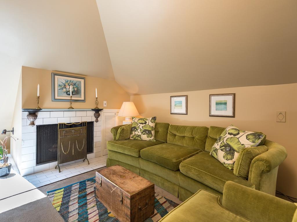 The English Bay Inn لانغلي المظهر الخارجي الصورة