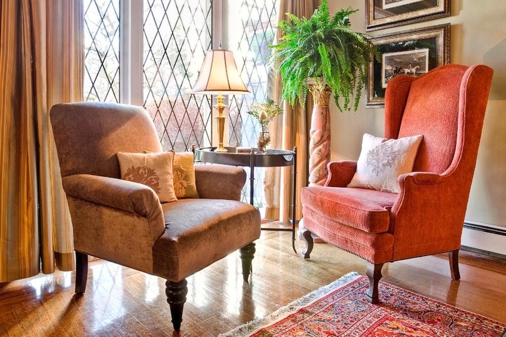 The English Bay Inn لانغلي المظهر الخارجي الصورة